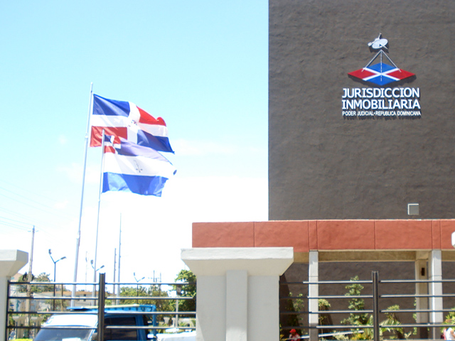 Tribunal de tierras, fachada del mismo edificio de la Jurisdicción inmobiliaria